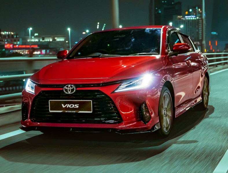 Toyota Vios 2023: японский седан дебютировал на российском рынке