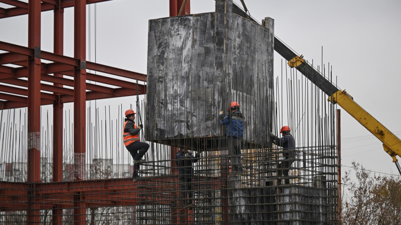 В РФ на год продлевается возможность выдавать займы членам строительных СРО