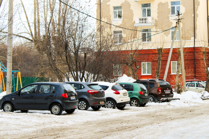 34% россиян используют личное авто для поездок на работу и только 8% для отдыха