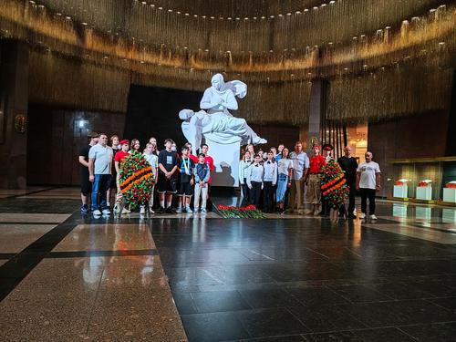 Музей Победы на Поклонной горе - первая точка остановки  в Москве мотокорреспондента «Союза отцов» Ольги Безруковой