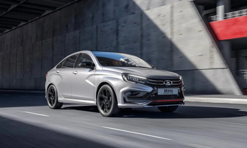 Lada Vesta 2024 теперь в базовой версии оснащается системой ESC