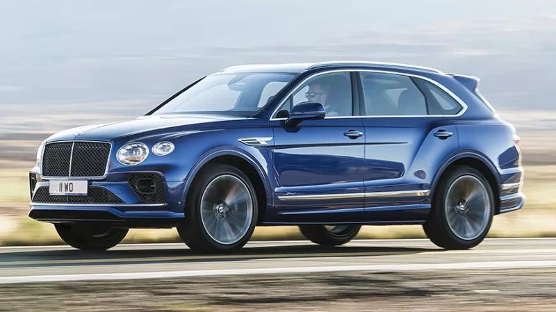 Bentley Bentayga стал самым востребованным автомобилем в сентябре: россияне стали больше покупать люксовых авто