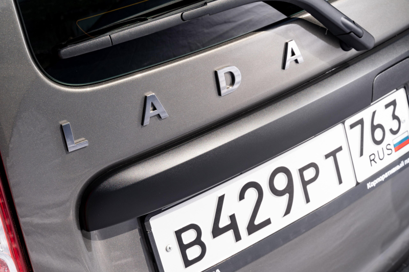 Lada Largus Roof 2024 во втором поколении представлен официально