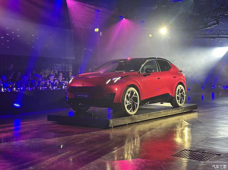 Lynk&Co Z20 2025 года: новый кросс дебютировал в Китае