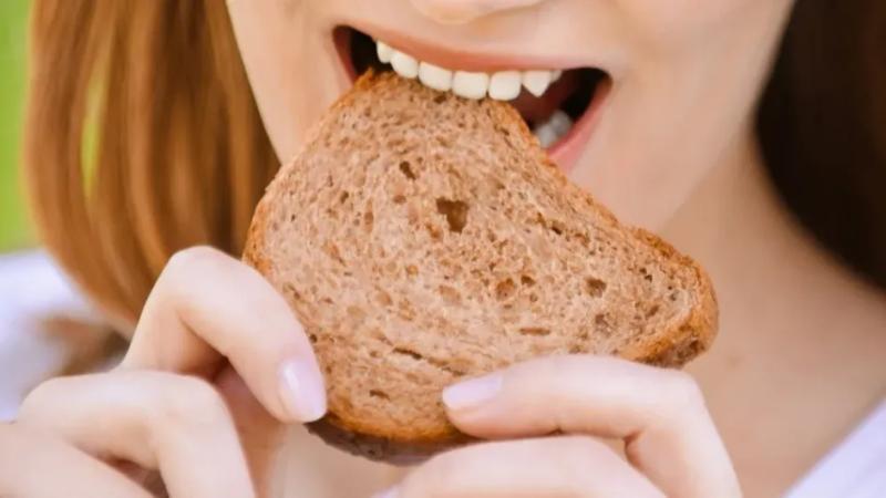 Шок! Черный хлеб может спасти от атеросклероза! Узнай как!
