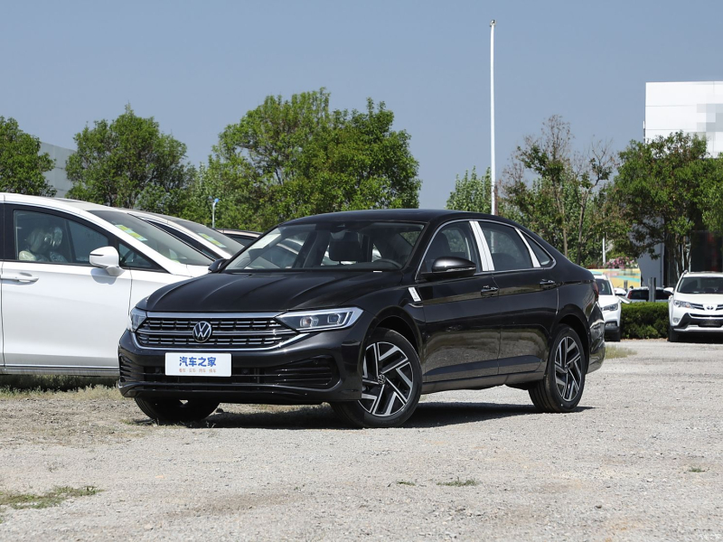 Volkswagen Sagitar 2025 года подешевел на 500 тысяч рублей