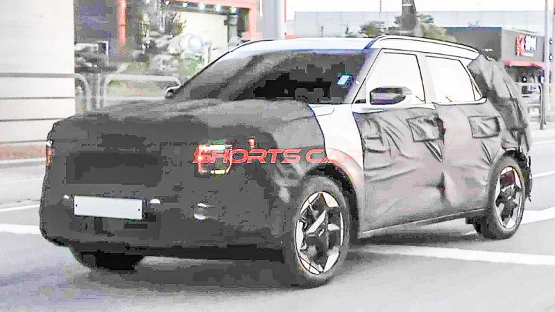 Kia Seltos 2025 нового поколения раскрыт на шпионских фото