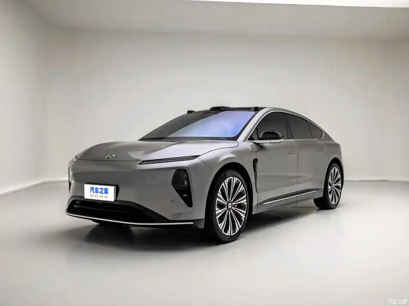 Nio ET9 2025 года: рассекречен дизайн салона новинки