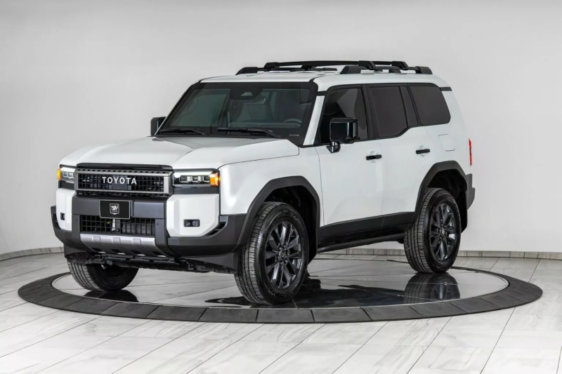 Toyota Land Cruiser 250 2025 обзавелся бронированным пакетом
