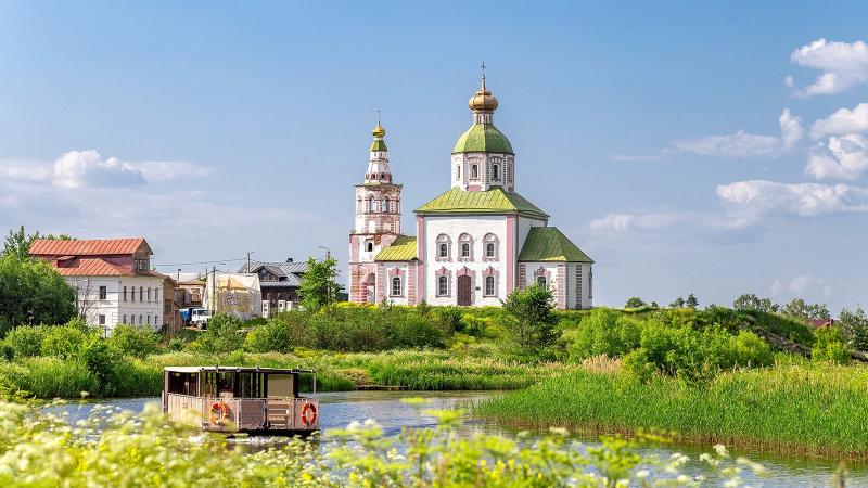 Город монастырей и модных кофеен: что посмотреть в Суздале за выходные