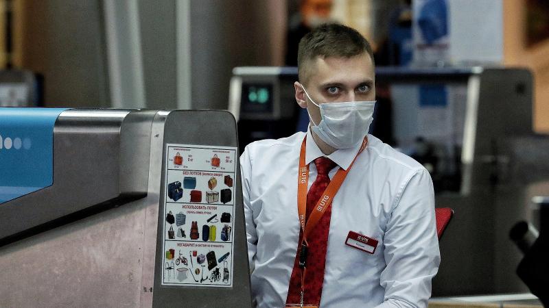 Что делать, если задержали или отменили рейс на самолет